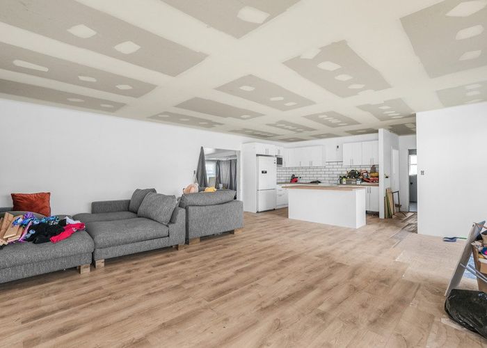 at 8 Petrie Street, Wainuiomata, Lower Hutt