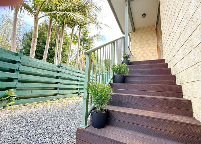  at 2/55 Normanton Street, Glenfield, North Shore City, Auckland