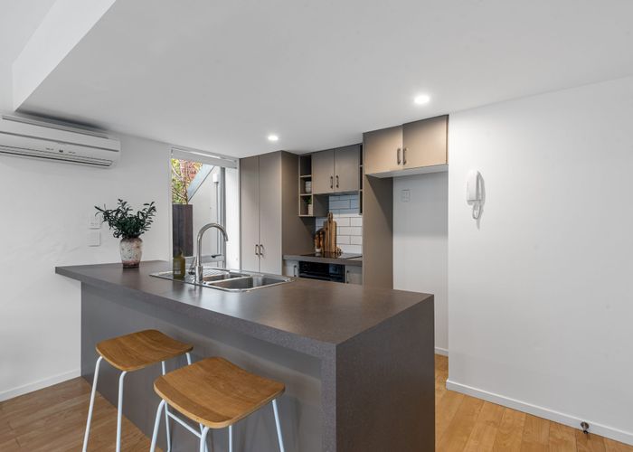  at 140E Sherborne Street, St. Albans, Christchurch City, Canterbury