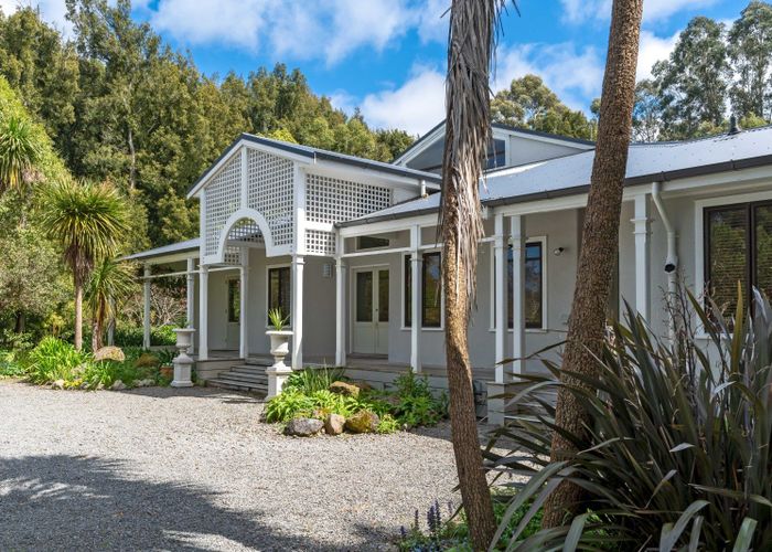 For sale 72A Ahikouka Road, Greytown, South Wairarapa, Wellington