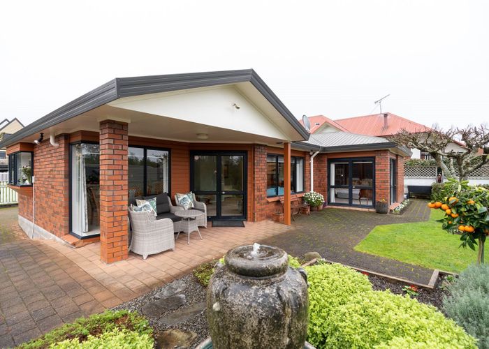  at 8A Perindale Drive, Chartwell, Hamilton