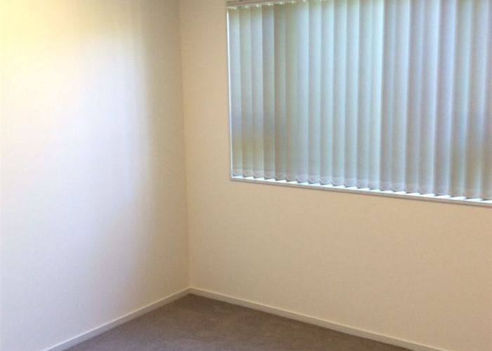  at 13a Orinda Close, Botany Downs, Manukau City, Auckland