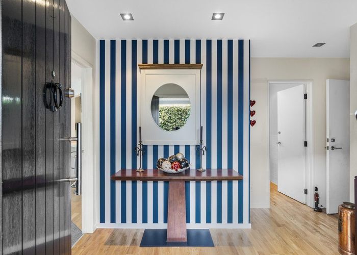  at 2/27 Martin Avenue, Remuera, Auckland City, Auckland