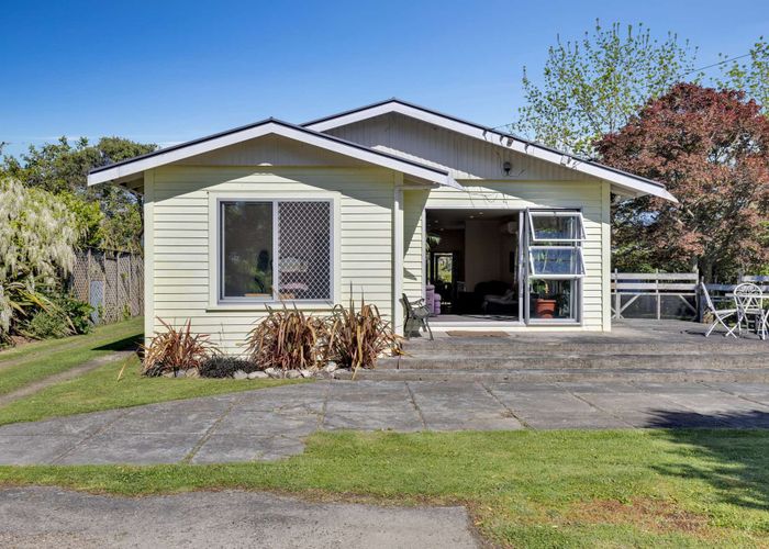  at 11 Green Tree Road, Riwaka