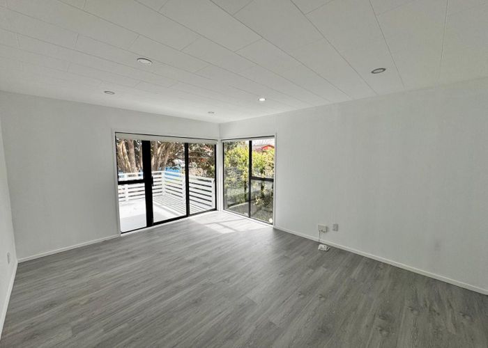  at 2/1 Carter Place, Manurewa, Manukau City, Auckland