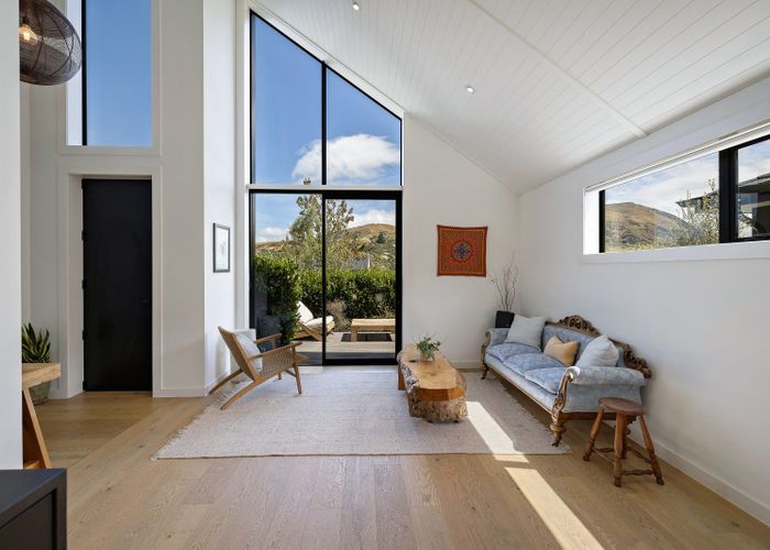  at 9 Howden Drive, Jacks Point, Queenstown-Lakes, Otago