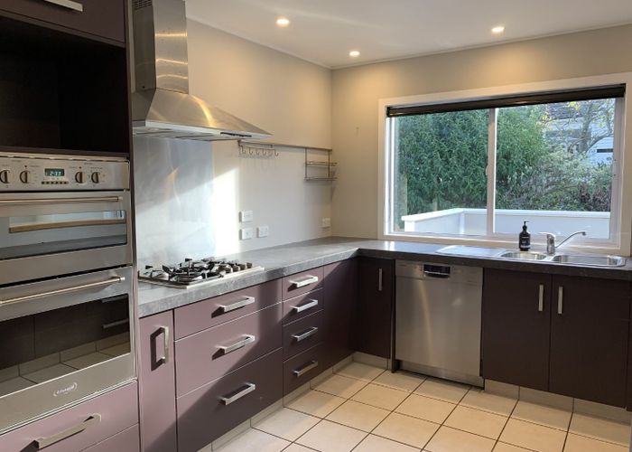  at 112 Main Road South, Raumati Beach, Paraparaumu