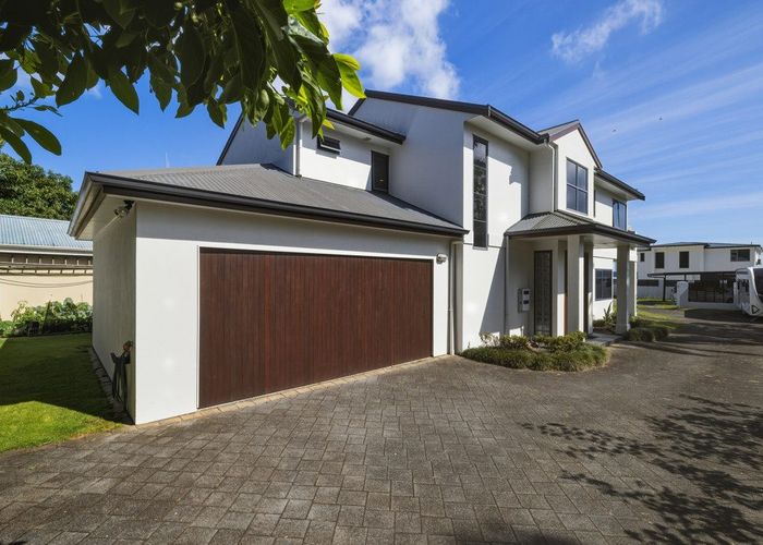  at 13B Beach Road, Otumoetai, Tauranga, Bay Of Plenty