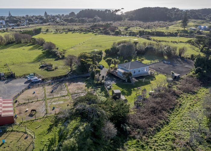  at 98 Rangiuru Road, Otaki Beach, Otaki