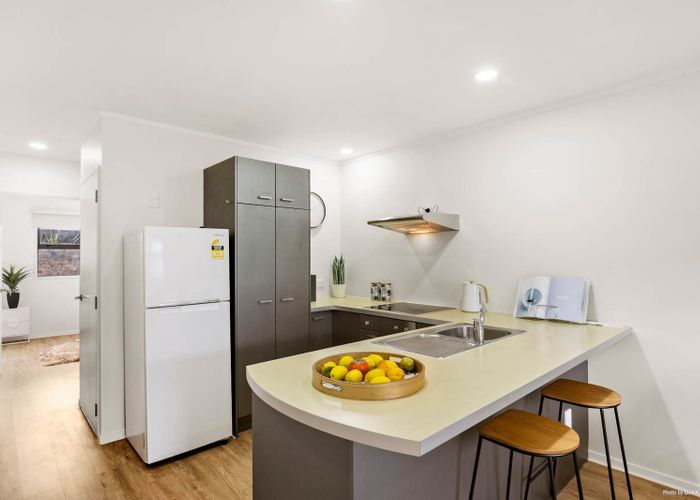  at 10/6 Porters Avenue, Eden Terrace, Auckland City, Auckland