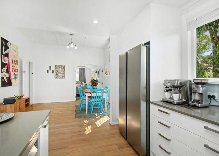  at 6 Sherwood Street, Woburn, Lower Hutt, Wellington