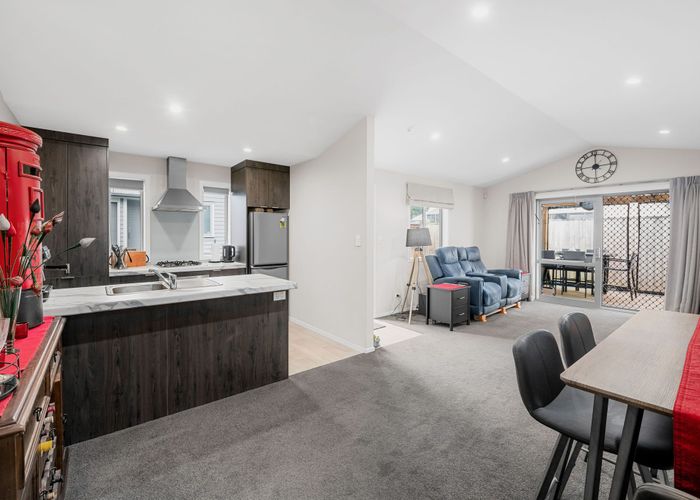 at 133 Forest Lake Road, Forest Lake, Hamilton, Waikato