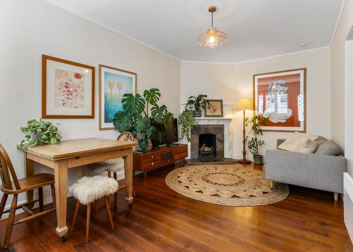  at 2/5 Sarawia Street, Newmarket, Auckland