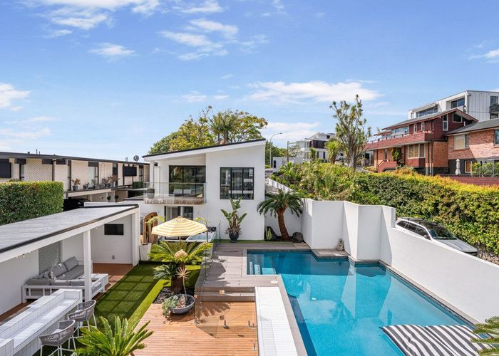  at 9 Selwyn Avenue, Mission Bay, Auckland City, Auckland