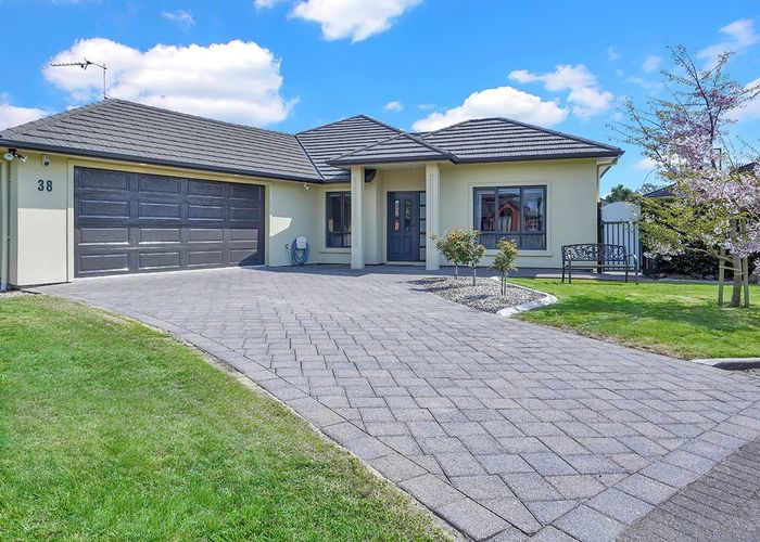  at 38 Nielsen Gardens, Rototuna, Hamilton