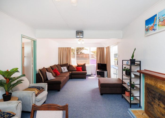  at 48 Tweed Street, Roslyn, Palmerston North