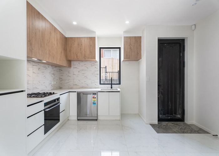  at Lot 5, 12 Prangley Avenue, Mangere, Manukau City, Auckland