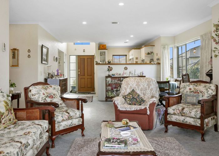  at 10 Lakeridge Close, Rangatira Park, Taupo