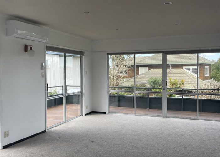  at 198 Clovelly Road, Bucklands Beach, Manukau City, Auckland