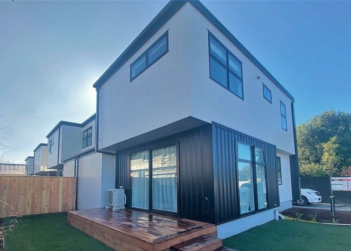  at 1/15 Tennyson Street, Beckenham, Christchurch City, Canterbury
