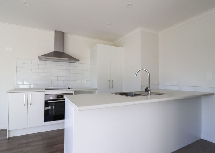  at 2/11 Miro Street, Maeroa, Hamilton