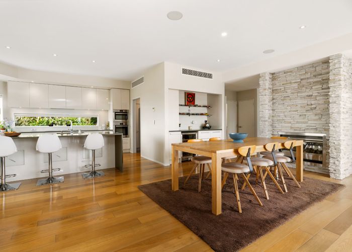  at 18 Old Barrow Heights, Huntsbury, Christchurch City, Canterbury