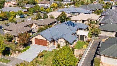  at 19 Sovereign Gardens, Halswell, Christchurch