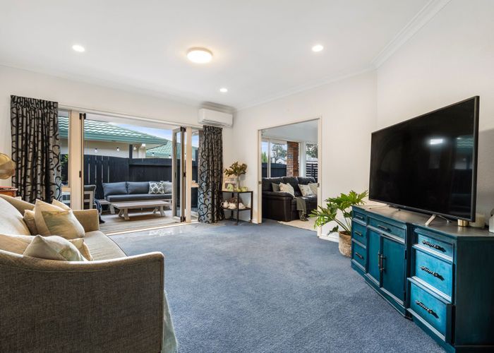  at 152 Gravatt Road, Papamoa Beach, Tauranga, Bay Of Plenty