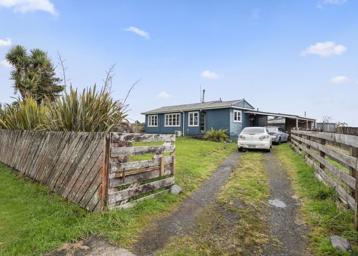  at 16 Carroll Street, National Park, Ruapehu, Manawatu / Whanganui