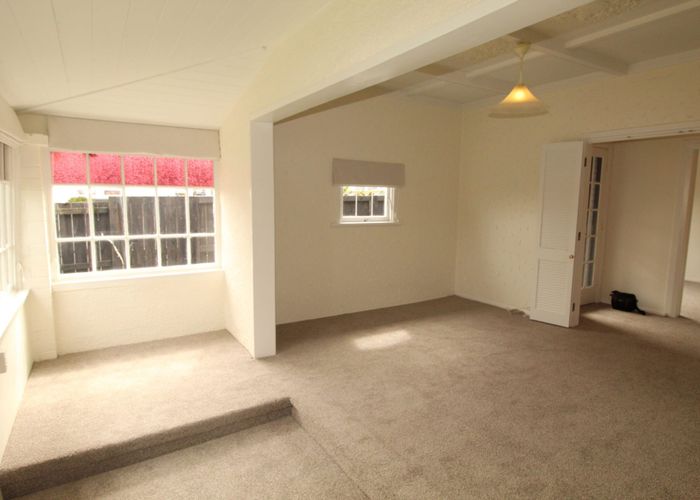  at 414a Mt Albert Rd, Mount Albert, Auckland City, Auckland