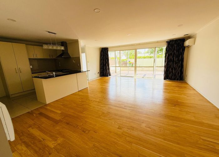  at 6 The Track, Takanini, Papakura, Auckland