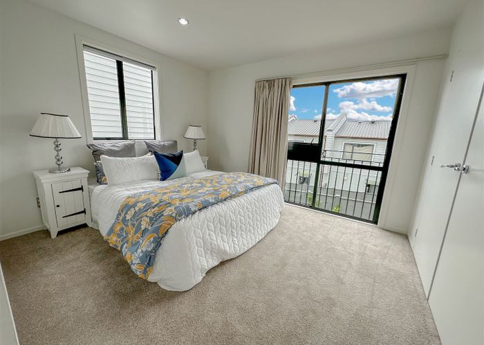  at 72/3 Burton Street, Grafton, Auckland