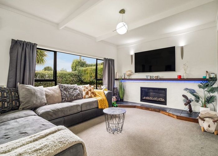  at 18 Binnie Street, Abbotsford, Dunedin