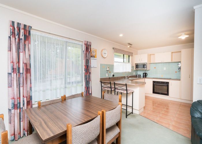  at 3 Logan Place, Kelvin Grove, Palmerston North, Manawatu / Whanganui