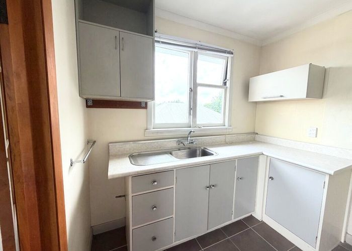  at 539a Featherston Street, Roslyn, Palmerston North, Manawatu / Whanganui