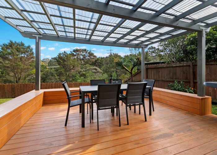  at 4/18 Roanoke Way, Albany, North Shore City, Auckland