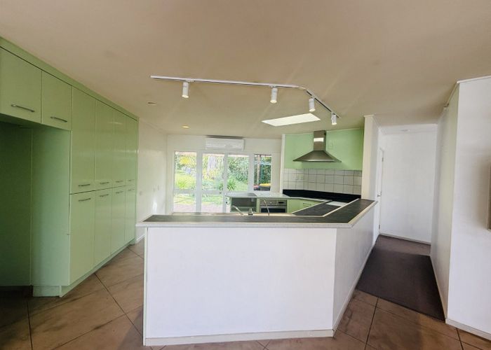  at 17 Pounamu Avenue, Greenhithe, Auckland