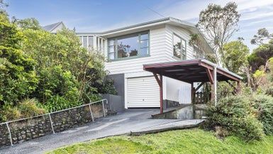  at 29 Miles Crescent, Newlands, Wellington