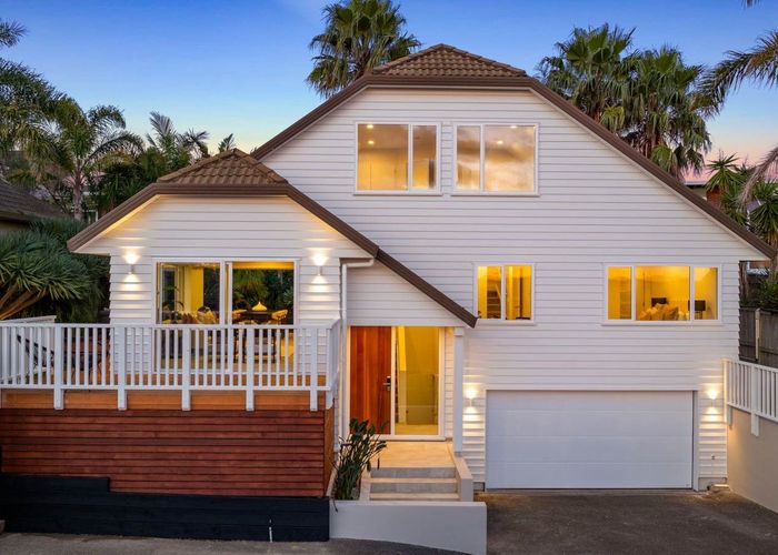  at 1/3A Richards Avenue, Forrest Hill, North Shore City, Auckland