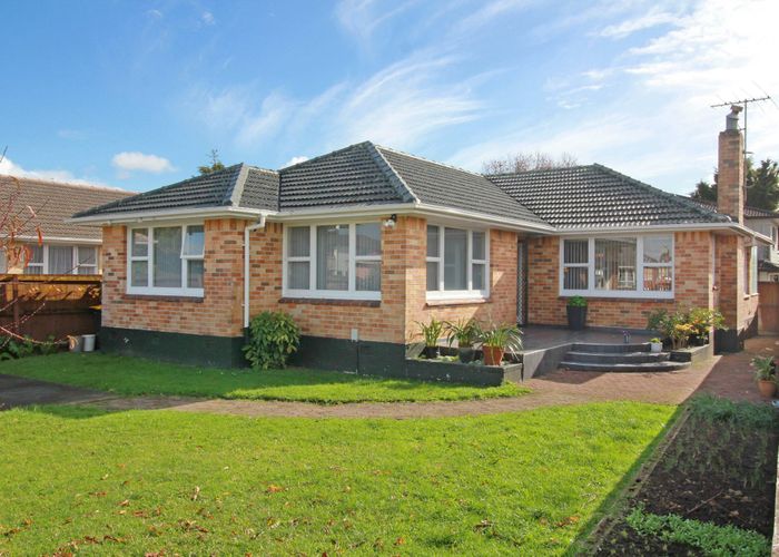  at 40 Sunnyside Crescent, Papatoetoe, Auckland