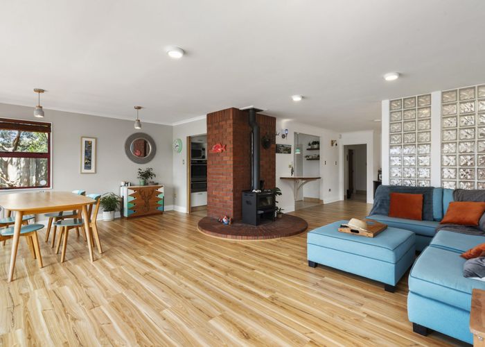  at 61 Breaker Bay Road, Breaker Bay, Wellington