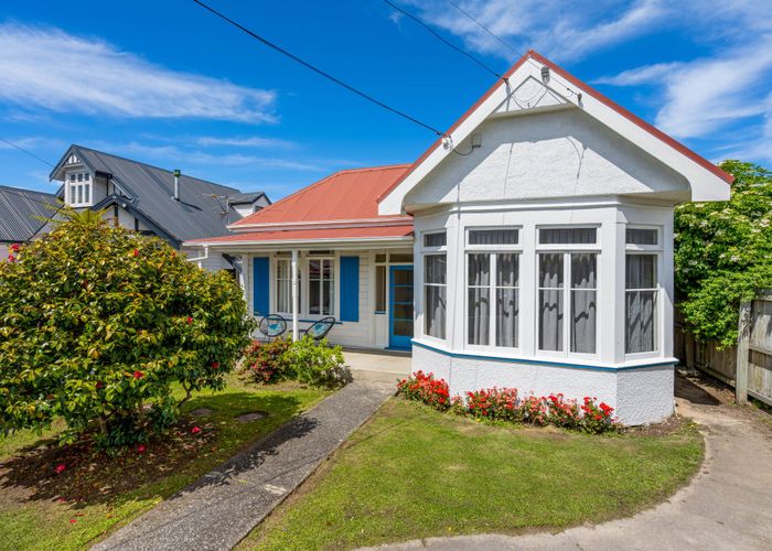  at 36 Albert Street, Saint Clair, Dunedin