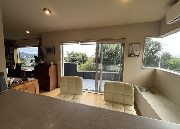  at 8 Sunset Terrace, Waikanae Beach, Kapiti Coast, Wellington