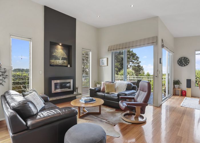  at 9 Bendalls Lane, Oratia, Auckland