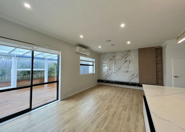  at 31 Laquinta Place, Flat Bush, Manukau City, Auckland