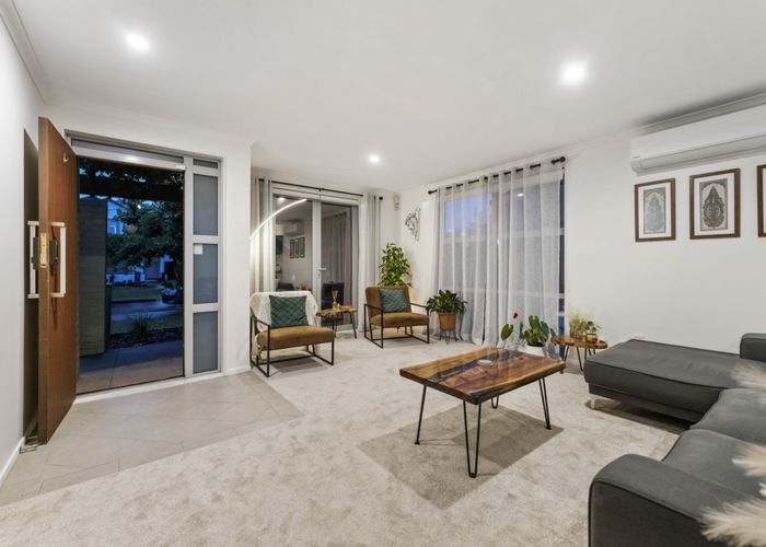  at 3 Mohua Avenue, Takanini, Papakura, Auckland