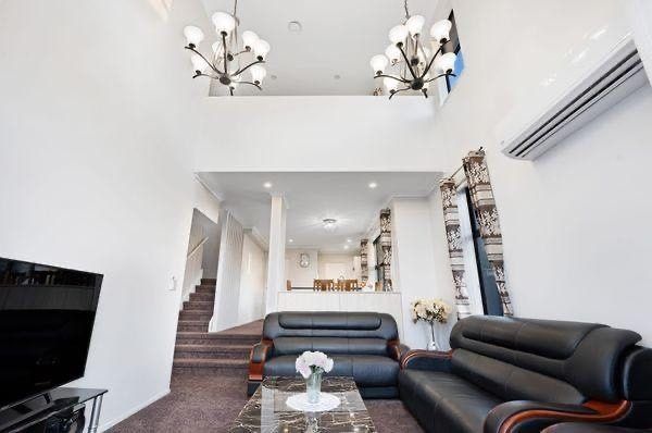  at 18 Hirimate Place, Flat Bush, Manukau City, Auckland