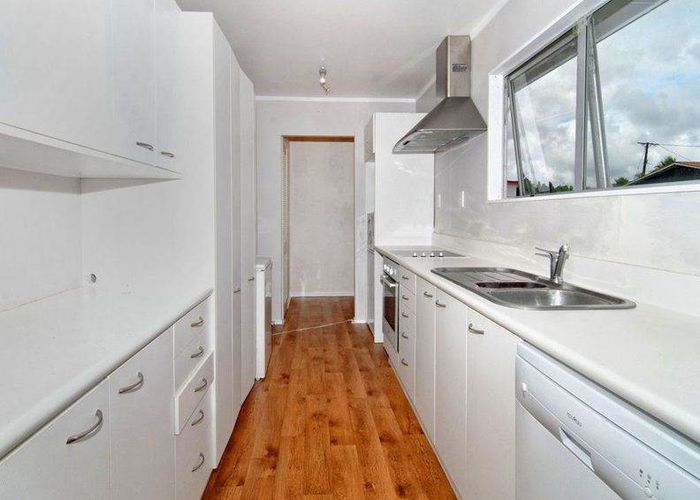  at 81 Colwill Road, Massey, Auckland