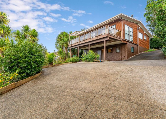  at 50 John Dee Crescent, Red Beach, Red Beach
