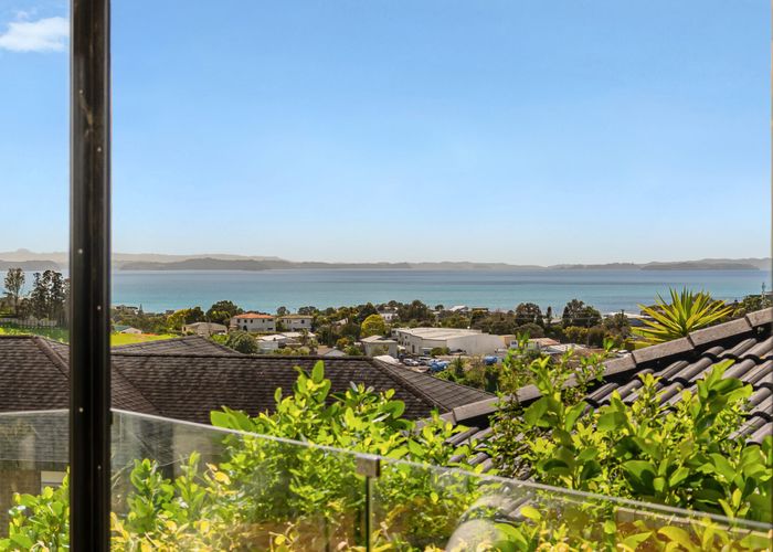  at 21 Woodridge Drive, Stanmore Bay, Rodney, Auckland